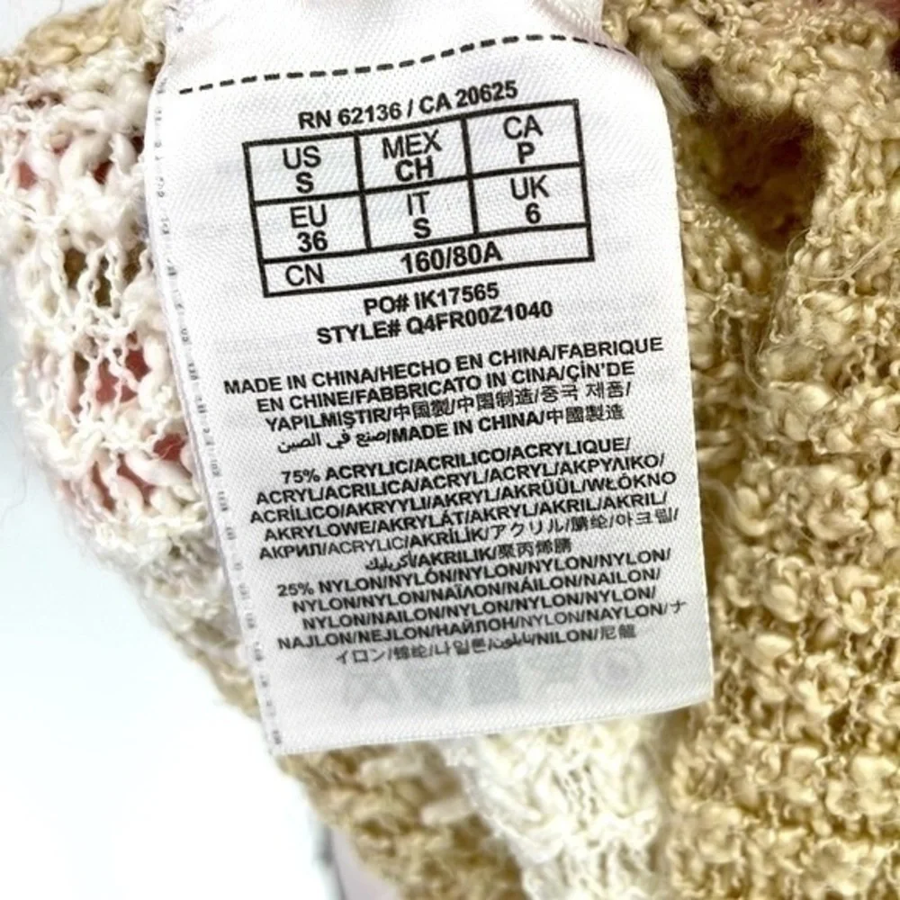 UEC Guess tan & cream v-neck acrylic blend sweater size small